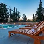 Βίλα Molaris Zadarvillas *