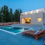 Molaris Zadarvillas * 솔리네
